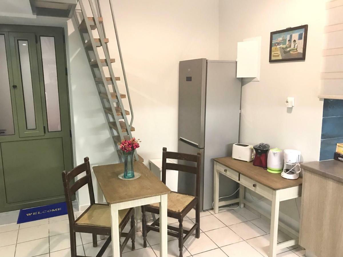 Odyssey Apartment Palaiochora Luaran gambar